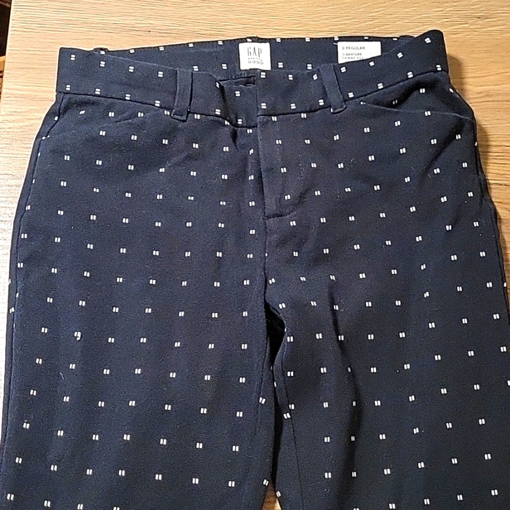 🌸Gap Dress Pants Black white lines